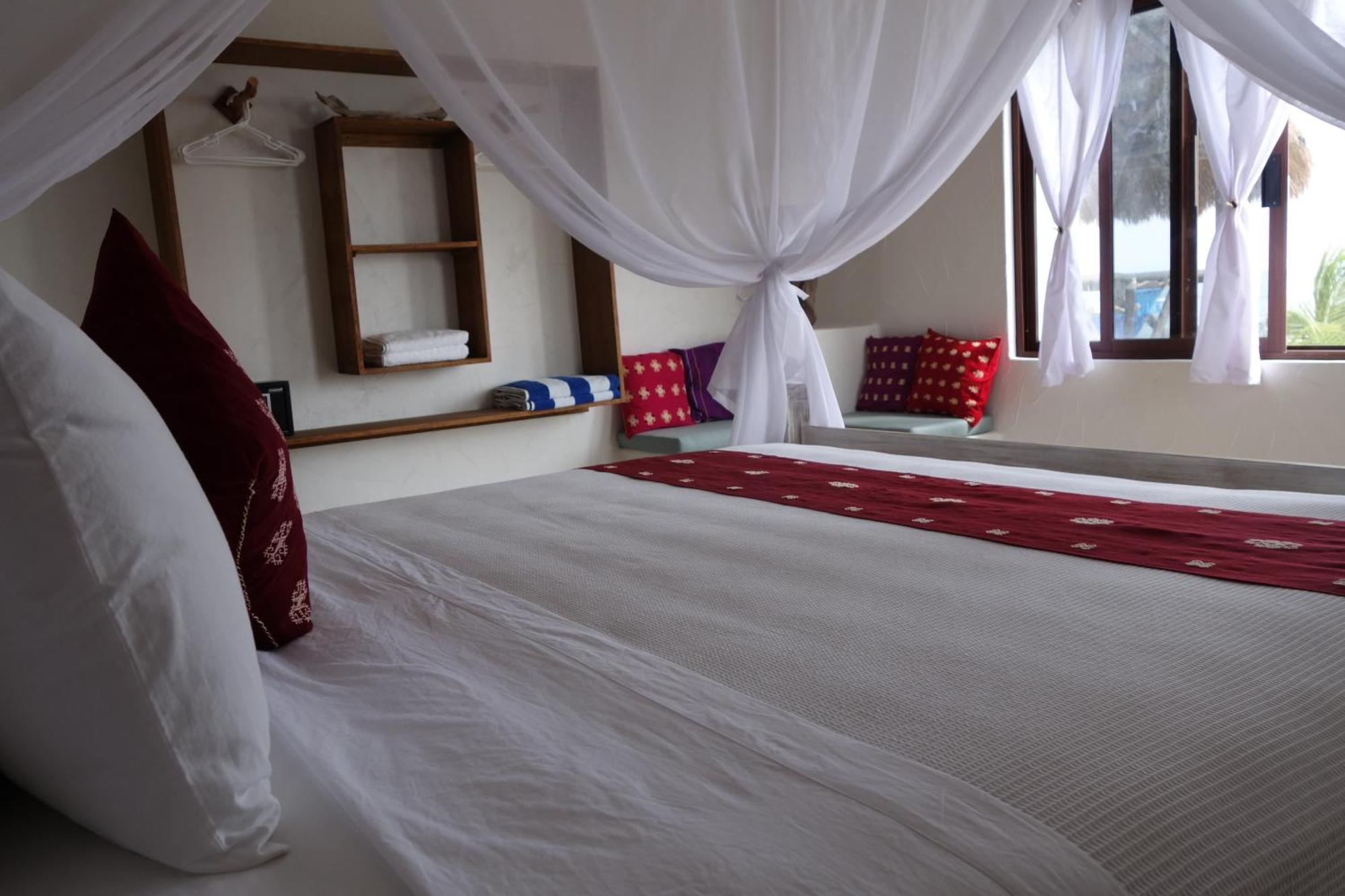 Almaplena Boutique 3*